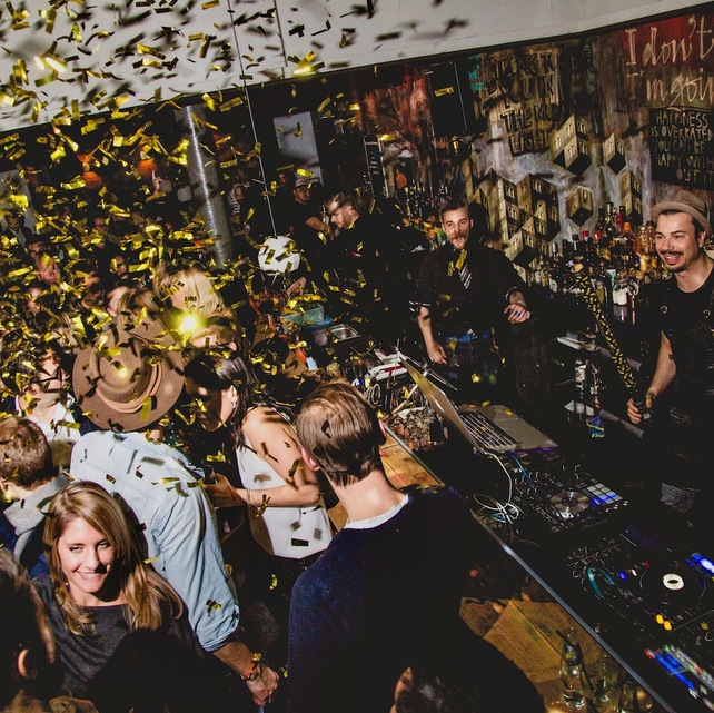 Chinaski 6 Chinaski 6