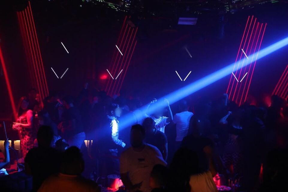 W Club Bahrain 3 W Club Bahrain 3