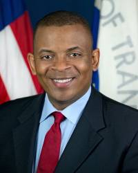Anthony_Foxx_official_portrait.jpg