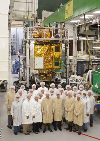 Boeing Block IIF sat photo.jpg