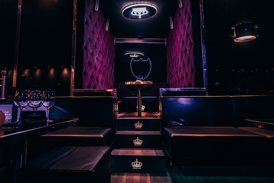 Club G7 Salzburg 6 Club G7 Salzburg 6