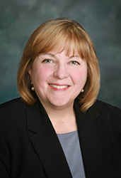 dee-ann-divis-171×250