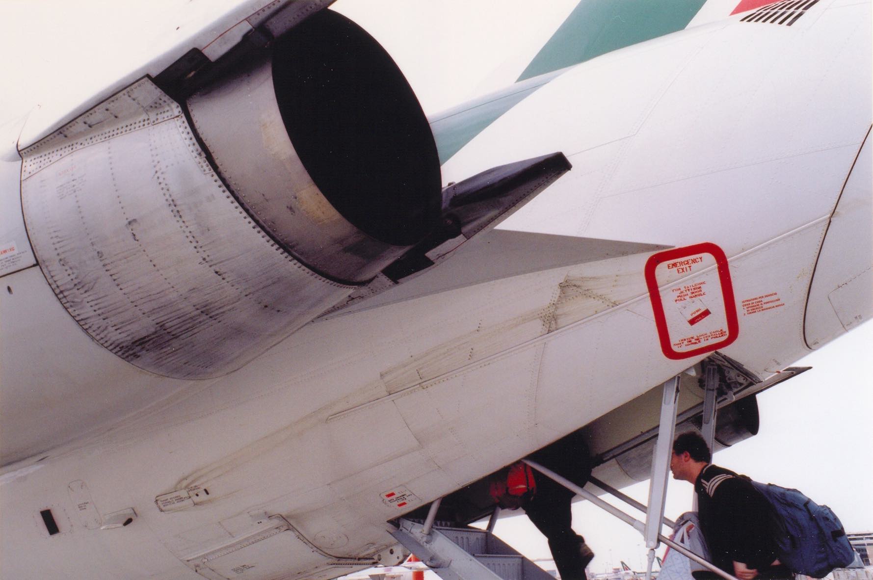 EGNOS enables safe landing approaches at airports across Europe; Photo by Peter Gutierrez