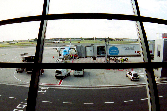 EGNOS ensures aviation safety in Europe; Photo by Peter Gutierrez