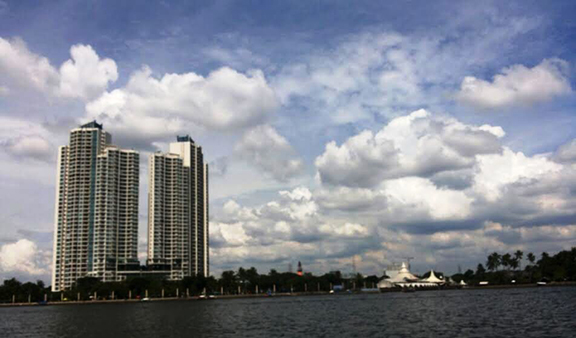 EVENT_Ancol_carnival_beach.jpg