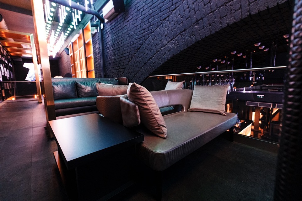 CellaVie Aviation Vienna 6 CellaVie Aviation Vienna 6